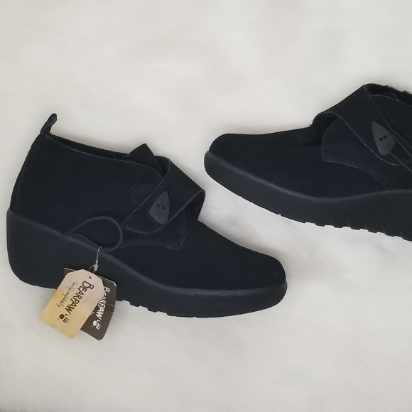 Bear PAw Shoes - Bear Paw Booties Wedge Ellie Ankle Boot Sz 11